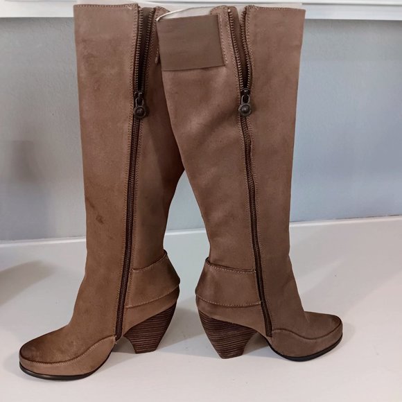 Max Studio Tall Leather/Suede Boots - Picture 4 of 11
